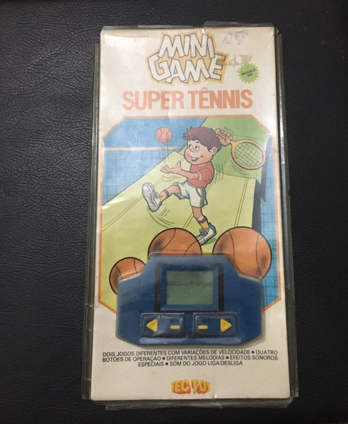 Arquivo:MiniGame SuperTennis Frente.jpg