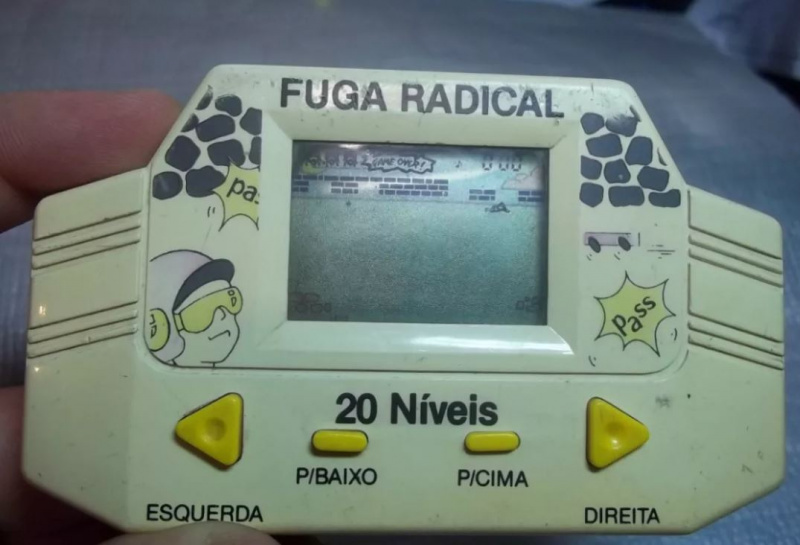 Arquivo:Mini Game Fuga Radical 05.jpg.JPG