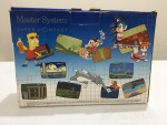 MasterSystemSuperCompactcomSonicnaMemoriaePilhas 02.jpg