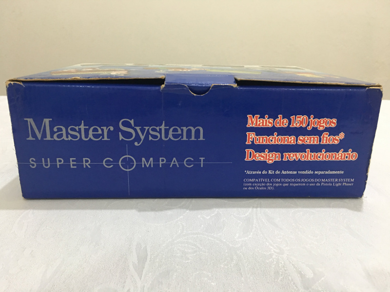 Arquivo:MasterSystemSuperCompactcomAlexKidd 06.jpg