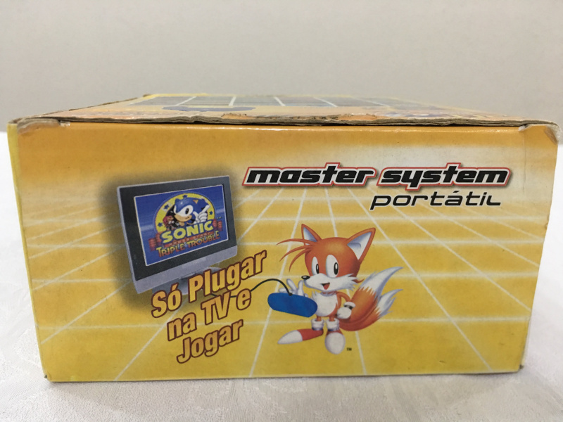Arquivo:MasterSystemPortatilcom30JogosAzul 06.jpg