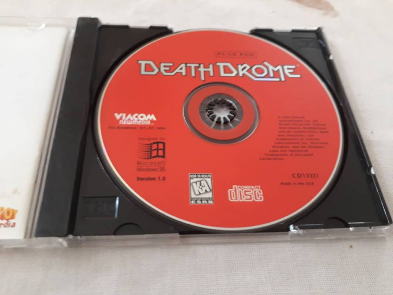 Arquivo:Death Drome Disco.jpg