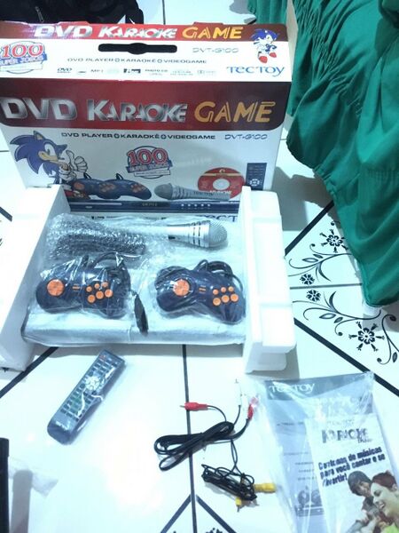 Arquivo:SMSImagemDVDKaraokeGame09.jpg