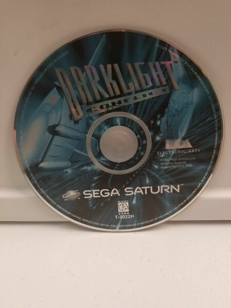 Arquivo:SSDiscoDarklight Conflict.jpg
