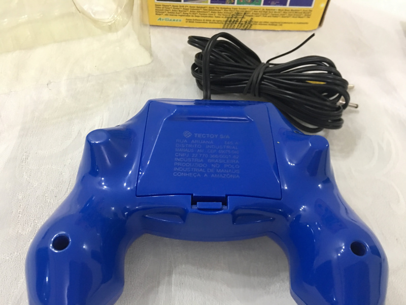Arquivo:MasterSystemPortatilcom30JogosAzul 11.jpg