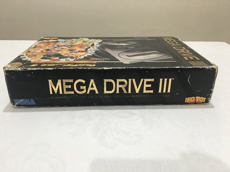 Arquivo:MegaDrive3comSF2 03.jpg
