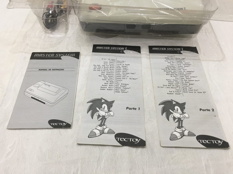 Arquivo:MasterSystem3Collectioncom105jogos10.jpg
