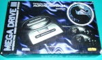 Mega Drive III ed MK2 Caixa Frente.jpg