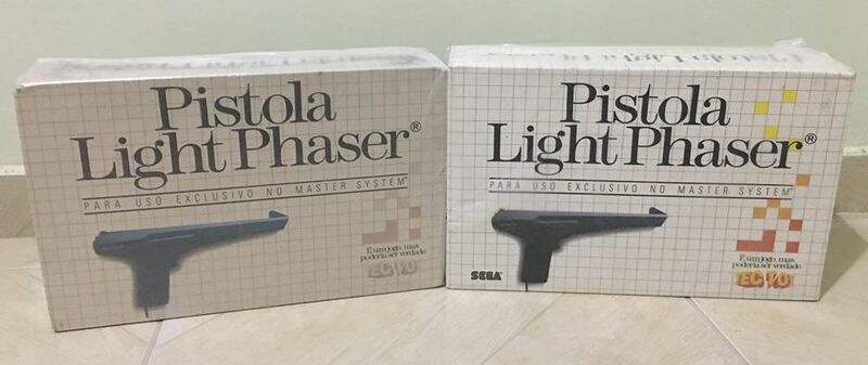 Arquivo:SMSPistolaLightPhaserVariacoes.jpg