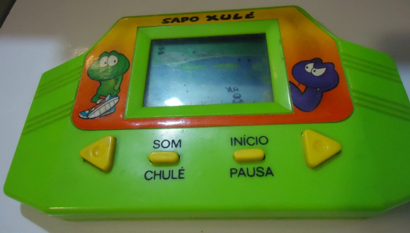 Arquivo:MinigameSapoXule Frente 1.jpg
